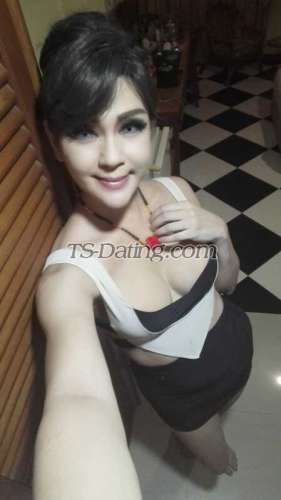 trans girl ShonaliShona 0198570