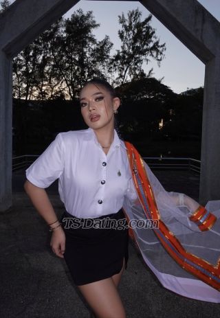 trans girl Sierrajoseph 7981522
