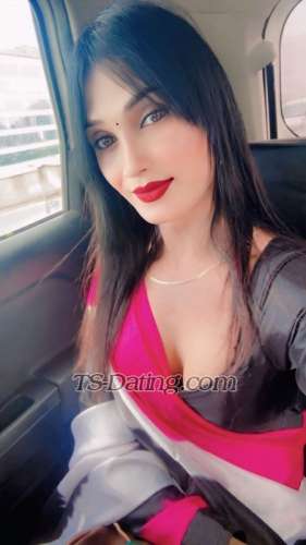 trans girl SilkNain 1298791 trans girl SilkNain 1298791