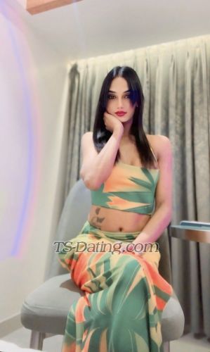 trans girl SilkNain 9560442