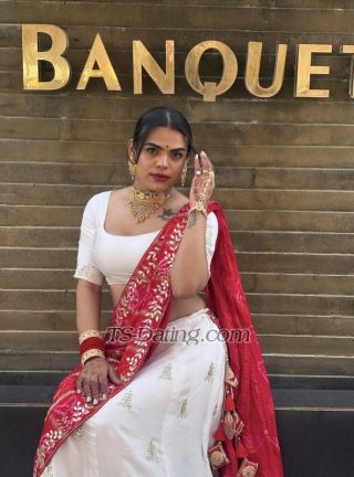 trans girl Singhvaani 0389378