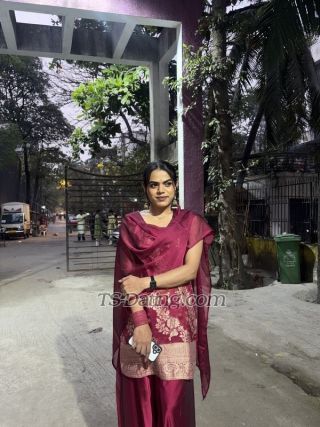 trans girl Singhvaani 0763499