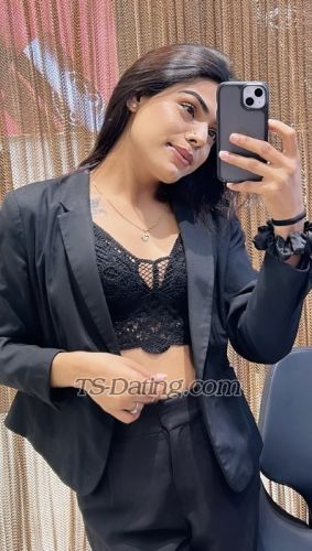 trans girl Singhvaani 9815467