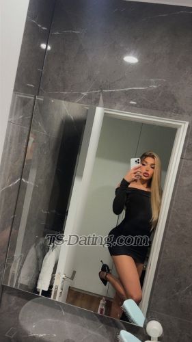 trans girl SofhiaGreen 0167738 trans girl SofhiaGreen 0167738