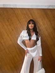 Sofiaft Barcelona Transex Prepárate para sumergirte en un mundo de aventuras. Soy Sofía, 😜 una tentadora trans de belleza cautivadora. Mis travesuras son irresistibles y mis deseos serán tus actividades favoritas. Me encanta arriesgarme. Estoy aquí para descubrir nuevos y emocionantes rincones contigo y llevarte a la locura total con mi compañía. 😏