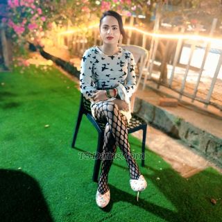 trans girl Soniyaoffical 7409006