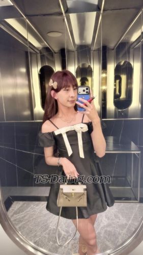 trans girl Stepanilauraa 0741059 trans girl Stepanilauraa 0741059