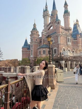 trans girl Summer33 3391800