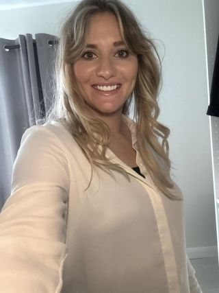 Feminin De USA - California