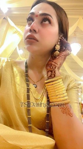 trans girl Sweetrahi 9759570