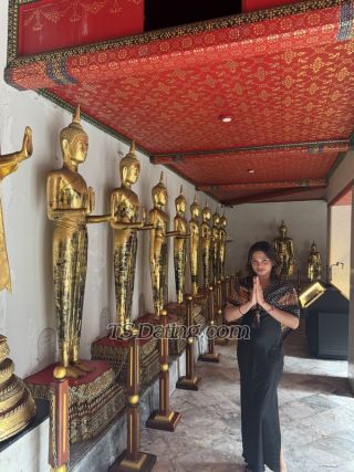 trans girl Sweetscarllet 2890915