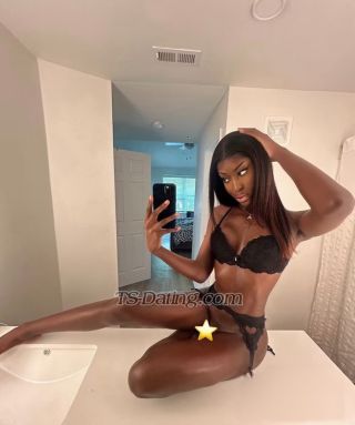 trans girl SymoneXXL 7058132