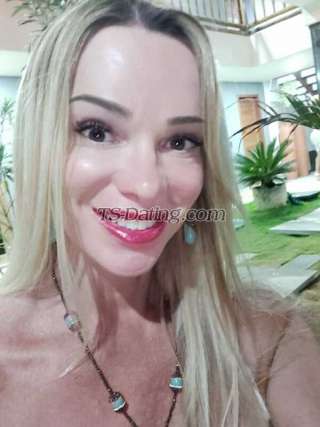 trans girl TSBarbaraG 0976096 trans girl TSBarbaraG 0976096