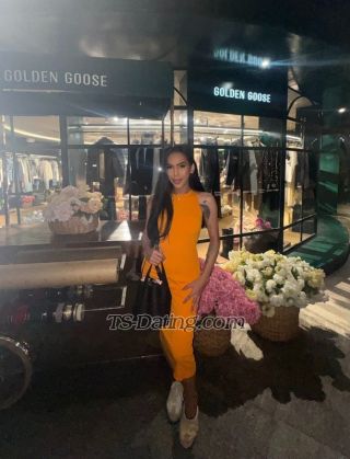 trans girl TSMoana 0016912 trans girl TSMoana 0016912