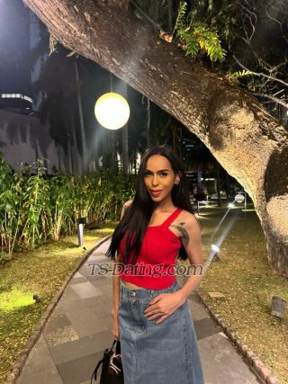 trans girl TSMoana 0043602 trans girl TSMoana 0043602