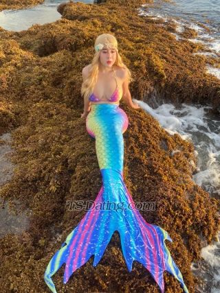 trans girl TSSAM 0989483 trans girl TSSAM 0989483