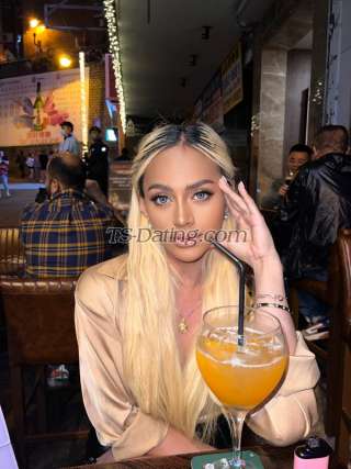 trans girl Tamarafox30 8030734 trans girl Tamarafox30 8030734