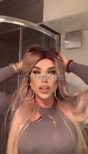 trans girl Taniax 4435840 trans girl Taniax 4435840