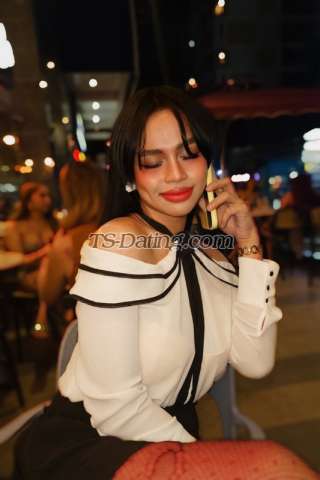 trans girl TastyTiffany 2483323 trans girl TastyTiffany 2483323