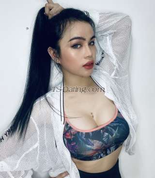 trans girl TastyTiffany 2483360 trans girl TastyTiffany 2483360