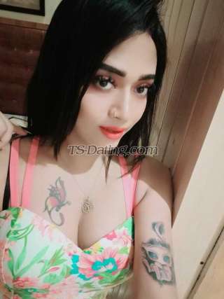 trans girl TgirlLayra 6385324 trans girl TgirlLayra 6385324