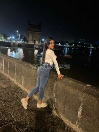 trans girl stunniglayra 2229483 trans girl stunniglayra 2229483