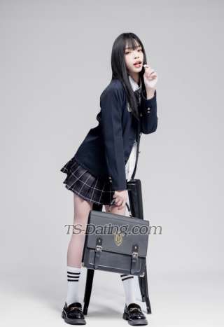 trans girl Tichapapron 0212671 trans girl Tichapapron 0212671