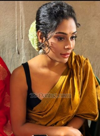 trans girl TopRuhi 4512505 trans girl TopRuhi 4512505