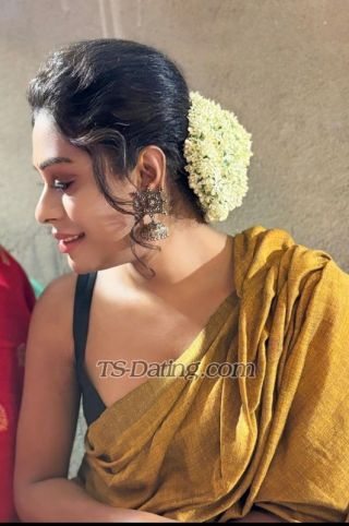 trans girl TopRuhi 4512611 trans girl TopRuhi 4512611