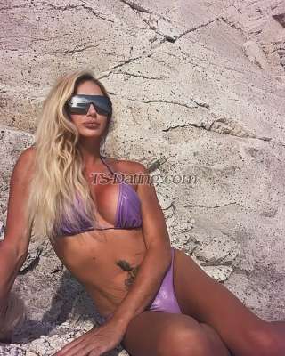 trans girl Transitalian 0382574 trans girl Transitalian 0382574