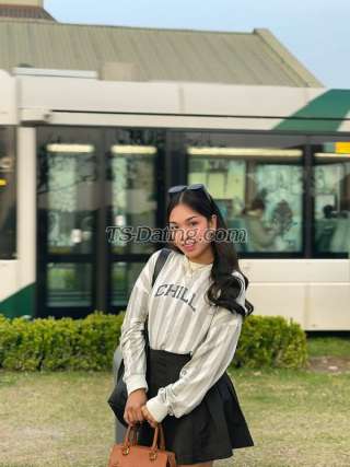 trans girl Trixiemari 0242765 trans girl Trixiemari 0242765