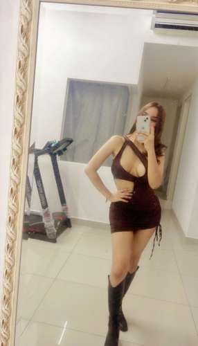 trans girl TsNewIzara 0487122 trans girl TsNewIzara 0487122