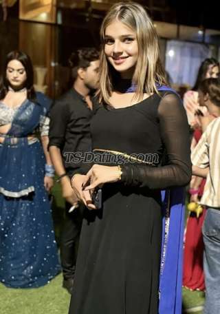 trans girl Tshrieng 6159848