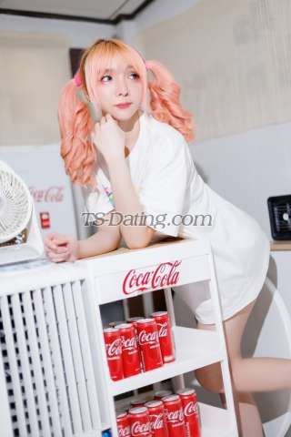 trans girl Urijung56 4073360 trans girl Urijung56 4073360