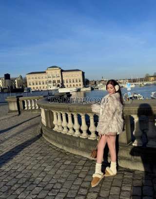 trans girl VALERIA1 1747117 trans girl VALERIA1 1747117