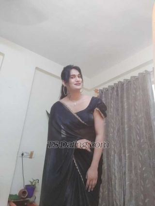 trans girl Vaani21 4744106 trans girl Vaani21 4744106