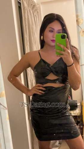 trans girl ValentinaD 0857340 trans girl ValentinaD 0857340