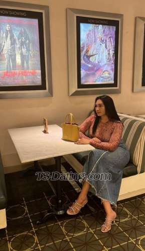 trans girl VaniaLeeqween 2265008 trans girl VaniaLeeqween 2265008