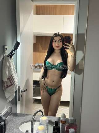 trans girl VicMendes 1220531 trans girl VicMendes 1220531