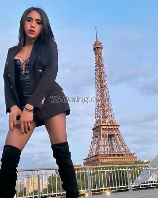 trans girl Wellcumava 0527883 trans girl Wellcumava 0527883