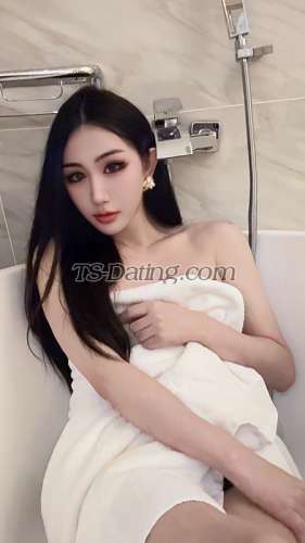 trans girl Winnielin 1459581