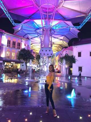 trans girl XXLcockzilla 0495795 trans girl XXLcockzilla 0495795