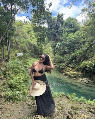 trans girl Yaleg 7668202 trans girl Yaleg 7668202