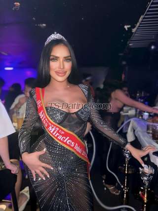 trans girl Yasmine20 2172508 trans girl Yasmine20 2172508