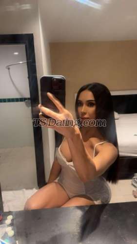 trans girl Yaya09999 1521201 trans girl Yaya09999 1521201