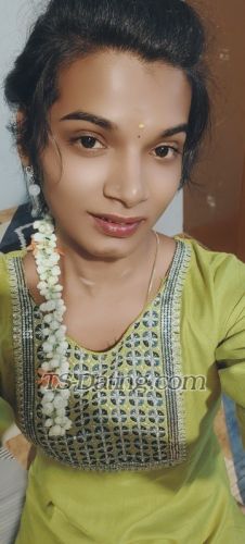 trans girl Yazhinishemle 4060454