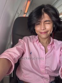 Youngpat Singapore Transex Ich betrachte mich als TRANSEXUELLEN von höherem Kaliber! Wer ich bin, was ich habe und wie ich mein Leben lebe, spiegelt meine Entscheidungen wider. Wir können immer die Wahl haben. Und das ist der Grund, warum ich es liebe, bunte Optionen im Leben zu sehen. Ich lebe nach Zitaten, die genau erklären, was ich durchmache.... Es braucht Mut, um erwachsen zu werden und zu dem zu werden, der man wirklich ist. Jetzt habe ich den Mut aufzustehen und zu sagen: "Das bin ich." Ich wollte nie anders sein, ich wollte nur ich sein. Ich wurde auf diese Weise geboren. Ich bin sexy, jung und frisch