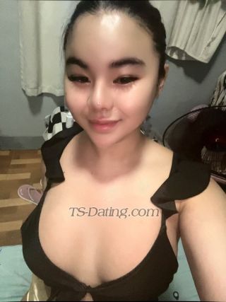 trans girl YourAndrea 0789433