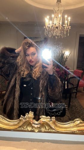 trans girl YourNatasha 5775427