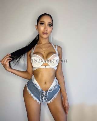 trans girl ZaerraKarl 3325775 trans girl ZaerraKarl 3325775